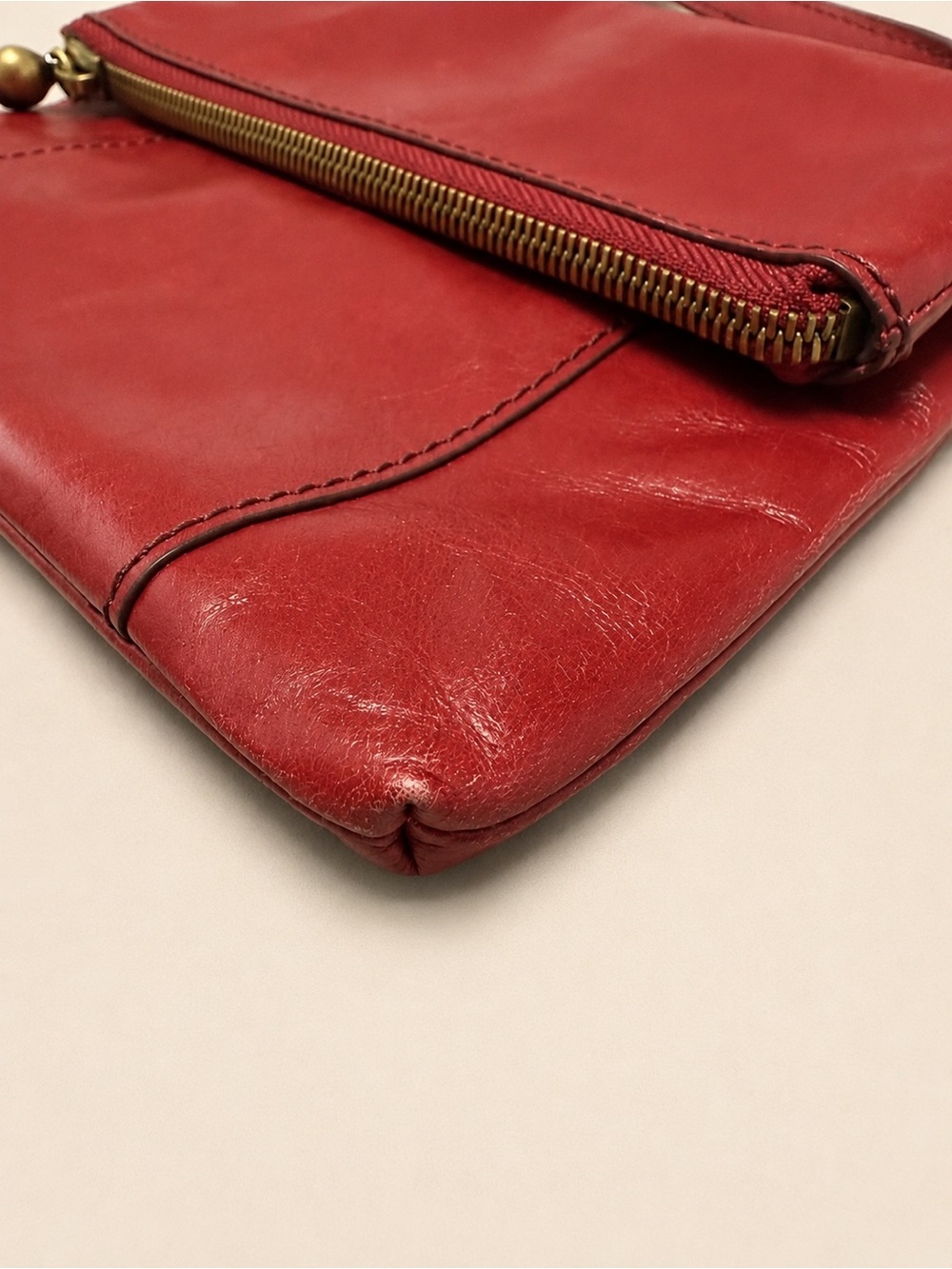 HOBO Sparrow Leather Crossbody Bag Logan Red + Dust Bag - Picture 6 of 12